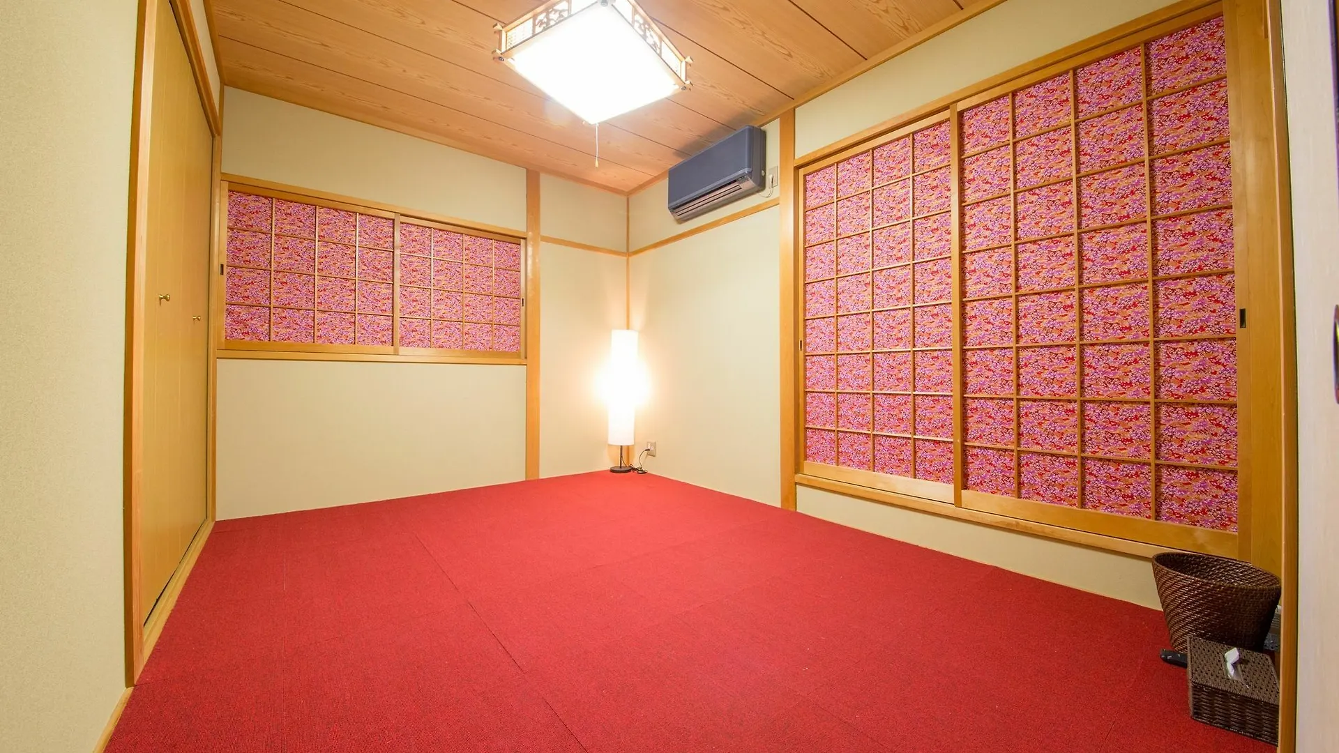 Kyoto Nishikyogoku Villa Japan
